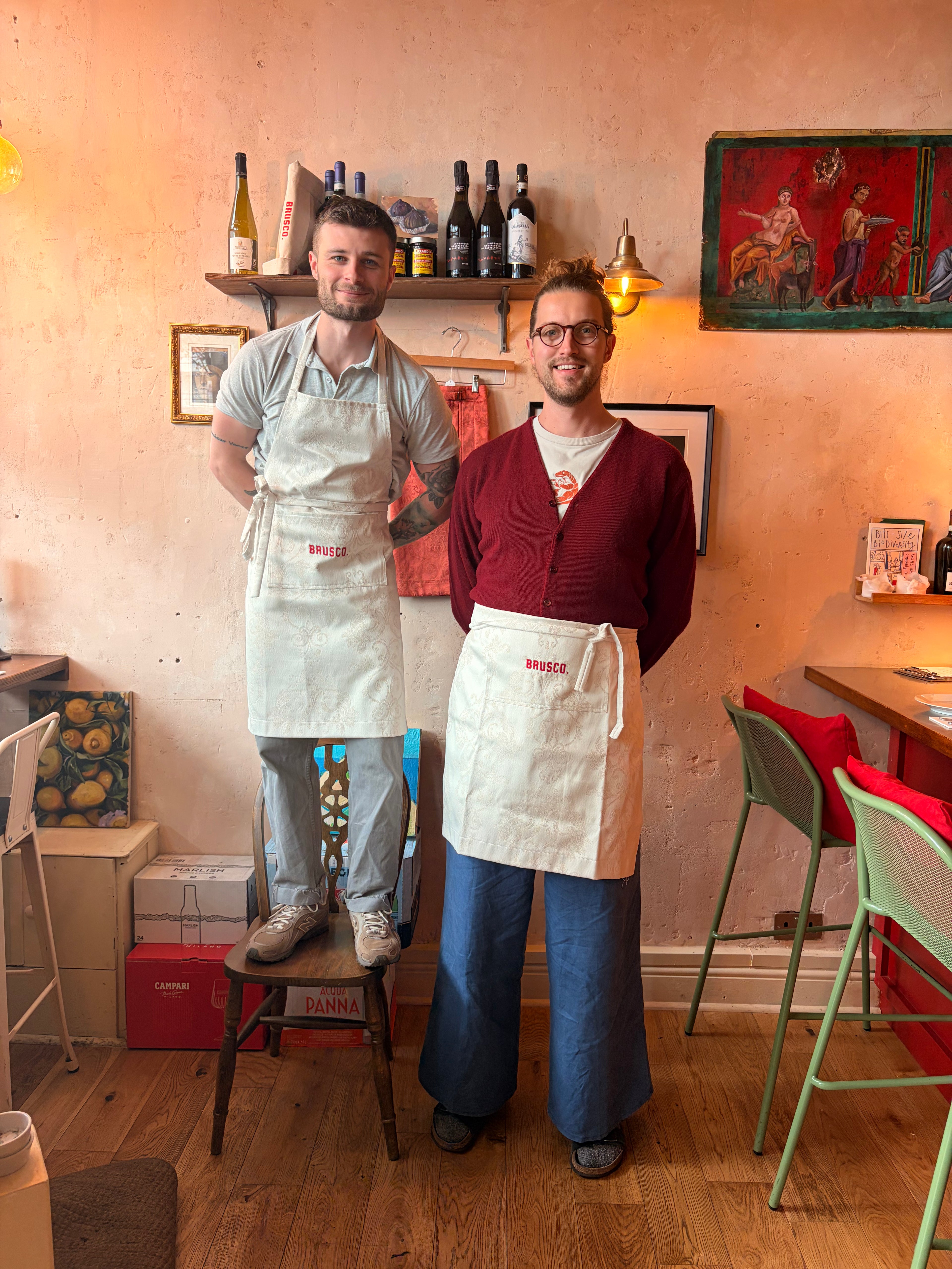 BRUSCO. Apron